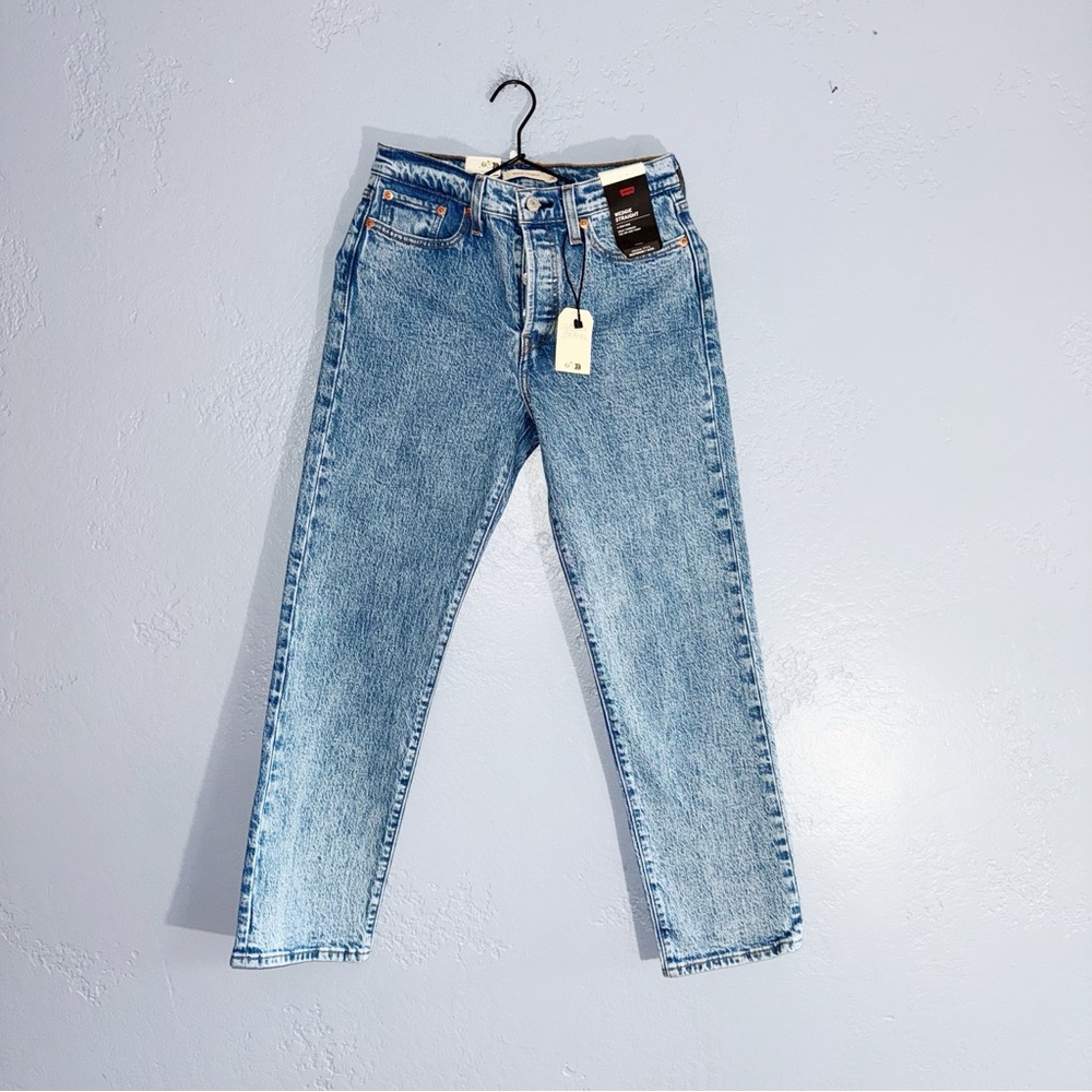 Levi's Light Blue Wedgie Straight Jeans Size 26